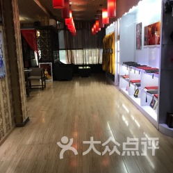 廣州宮攝影服務信息一覽 地址、電話與營業時間全解析